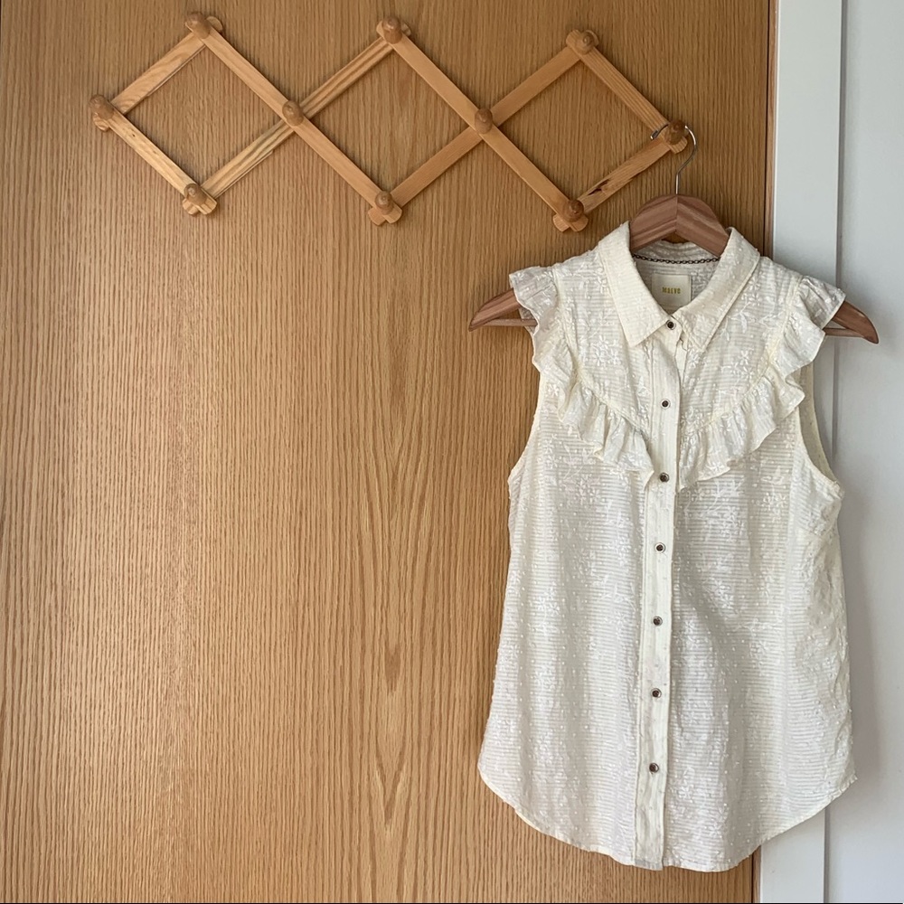 ANTHROPOLOGIE Maeve Ivory Floral Ruffle Button-Up